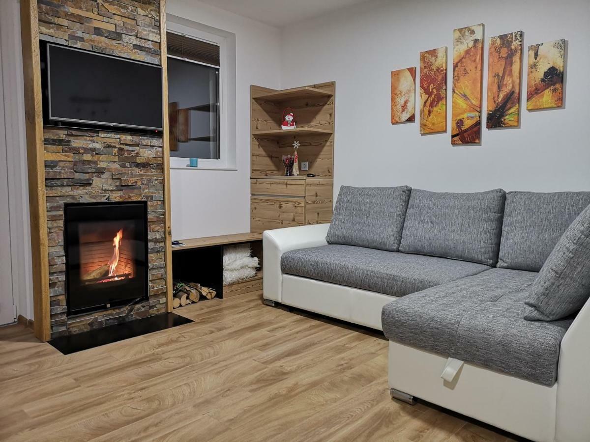 Hisa Katja-Privat Wellness Apartman Kranjska Gora Kültér fotó